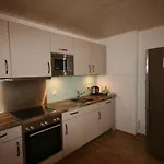 Familienappartements Eder - Free Entry To Tauern Included كابرون