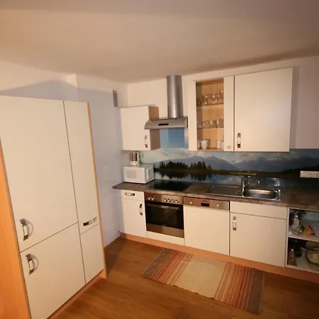 Familienappartements Eder - Free Entry To Tauern Included Апарт-отель 2*