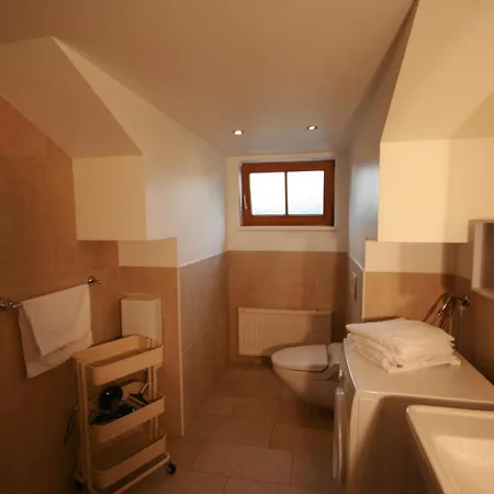 アパートホテル Familienappartements Eder - Free Entry To Tauern Included カプルーン