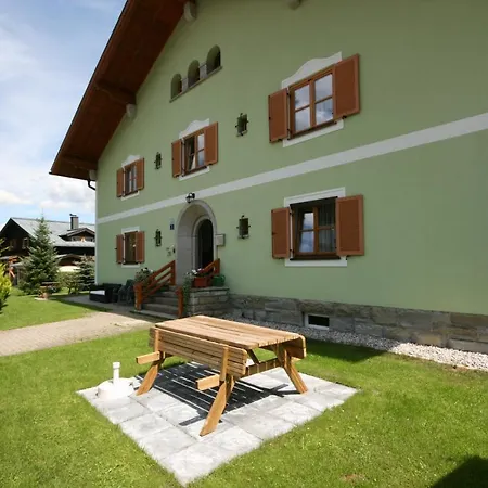 Familienappartements Eder - Free Entry To Tauern Included 2* Капрун