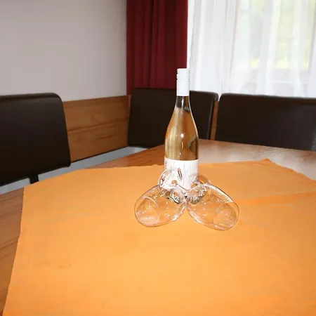 Familienappartements Eder - Free Entry To Tauern Included 4* كابرون