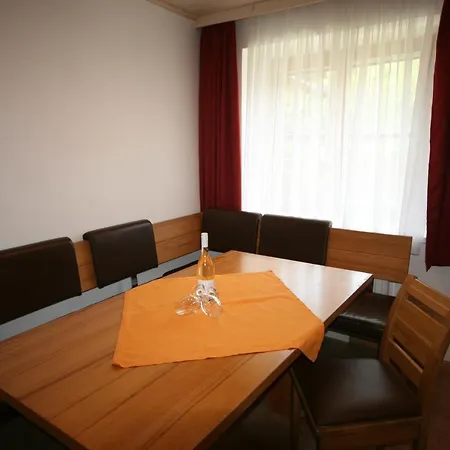 Familienappartements Eder - Free Entry To Tauern Included كابرون