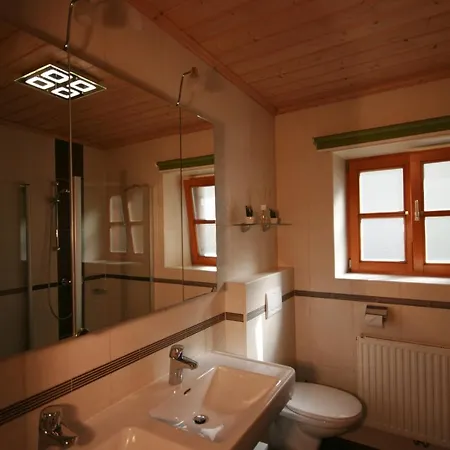 Familienappartements Eder - Free Entry To Tauern Included アパートホテル 4*