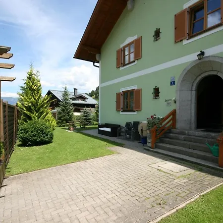 Familienappartements Eder - Free Entry To Tauern Included カプルーン