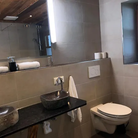 Familienappartements Eder - Free Entry To Tauern Included アパートホテル