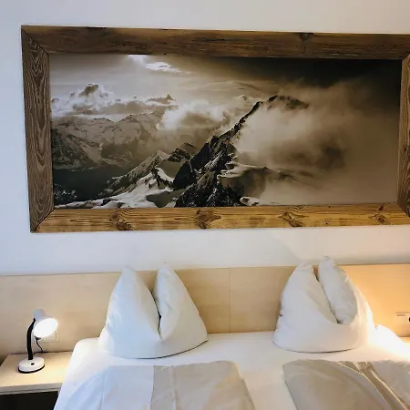 Familienappartements Eder - Free Entry To Tauern Included アパートホテル 4*