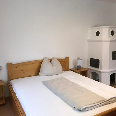 Апарт-отель Familienappartements Eder - Free Entry To Tauern Included 2*