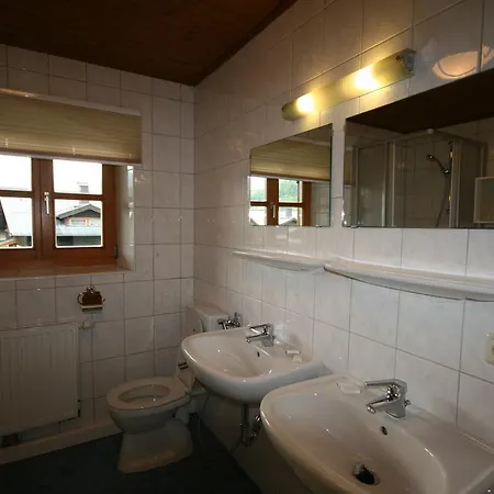 Familienappartements Eder - Free Entry To Tauern Included カプルーン