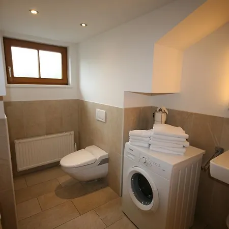 Familienappartements Eder - Free Entry To Tauern Included アパートホテル 4*